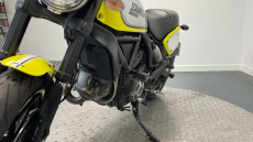 Ducati Scrambler Flat Track Pro (MY16)